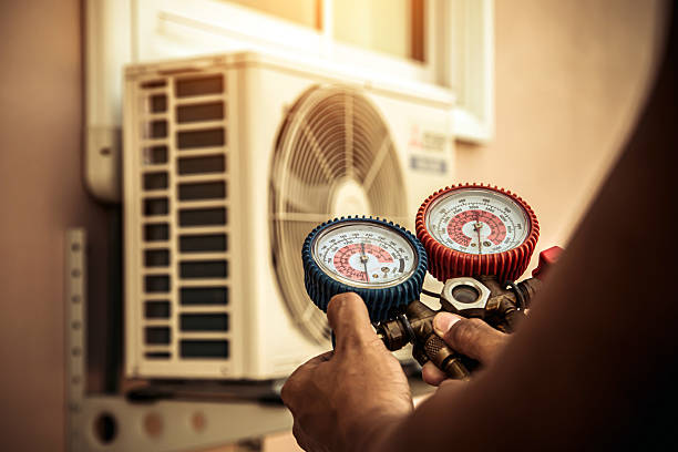 Professional Hvac Maintenance technician working in Bridal Veil, OR